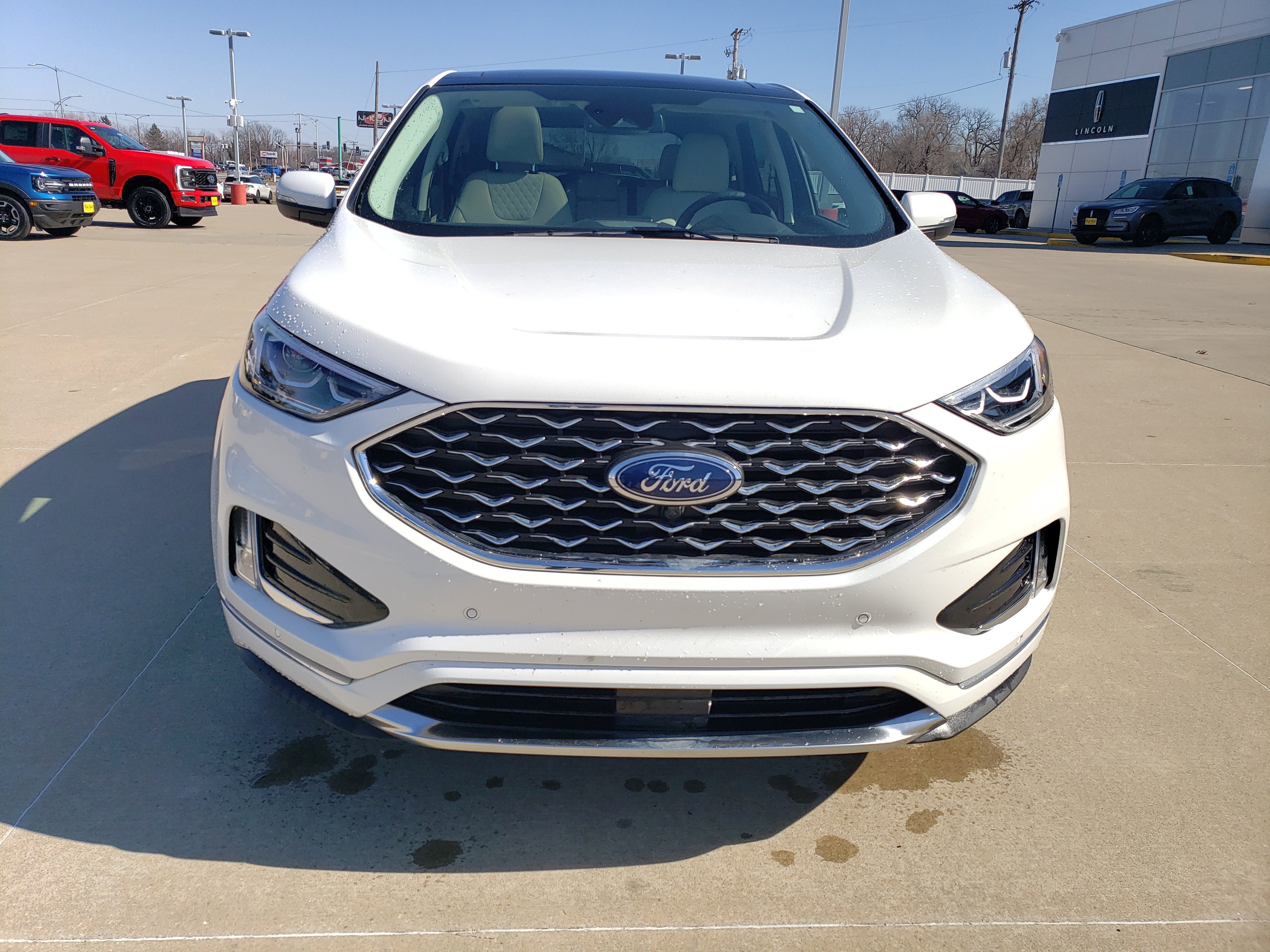 2024 Ford Edge Titanium