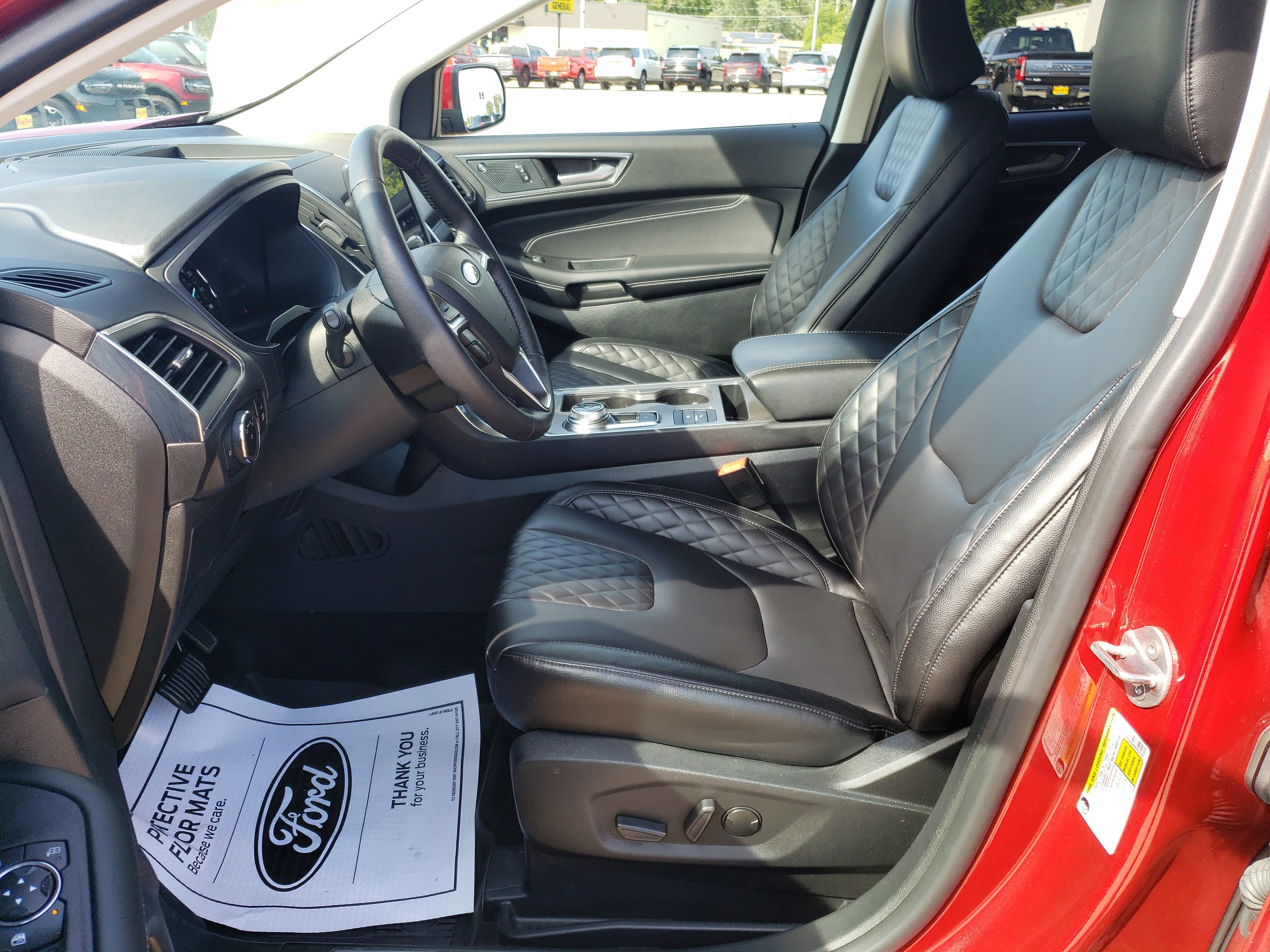 2023 Ford Edge Titanium