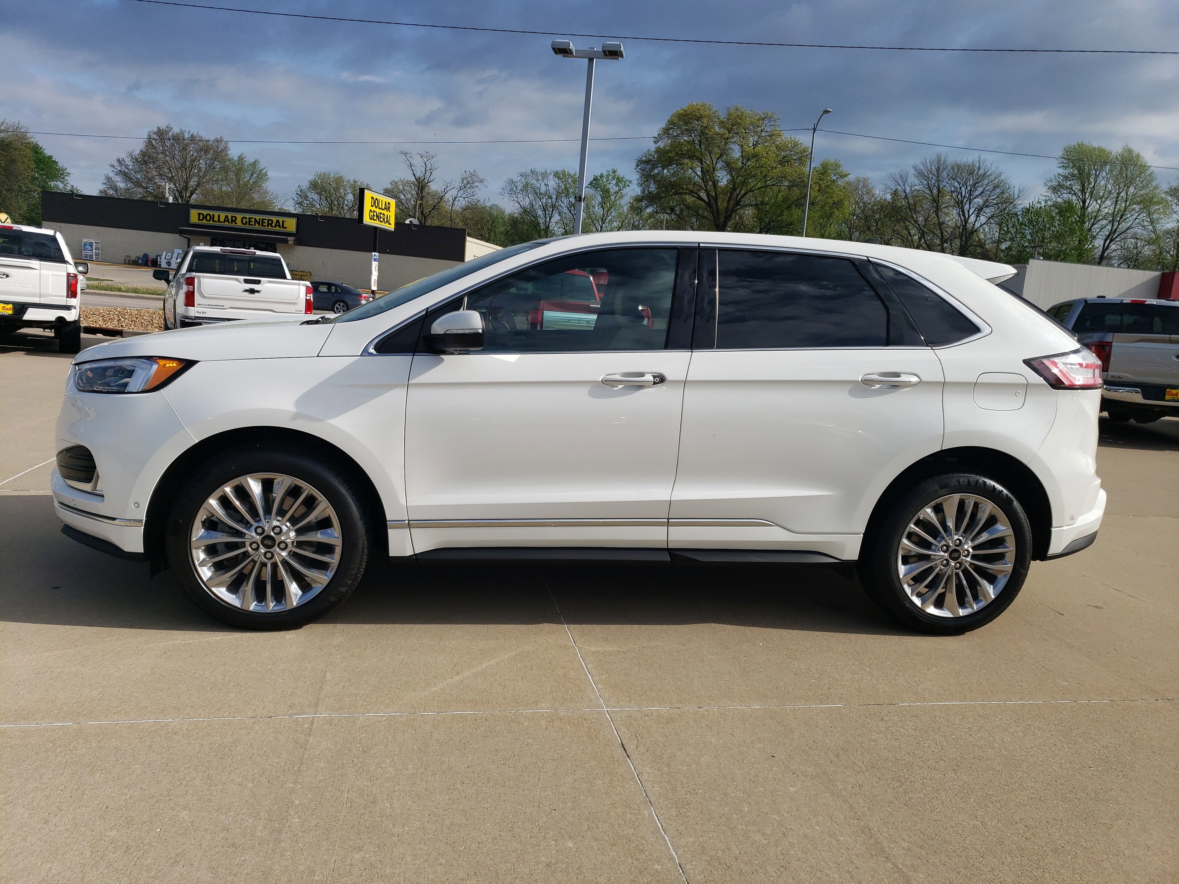 2024 Ford Edge Titanium