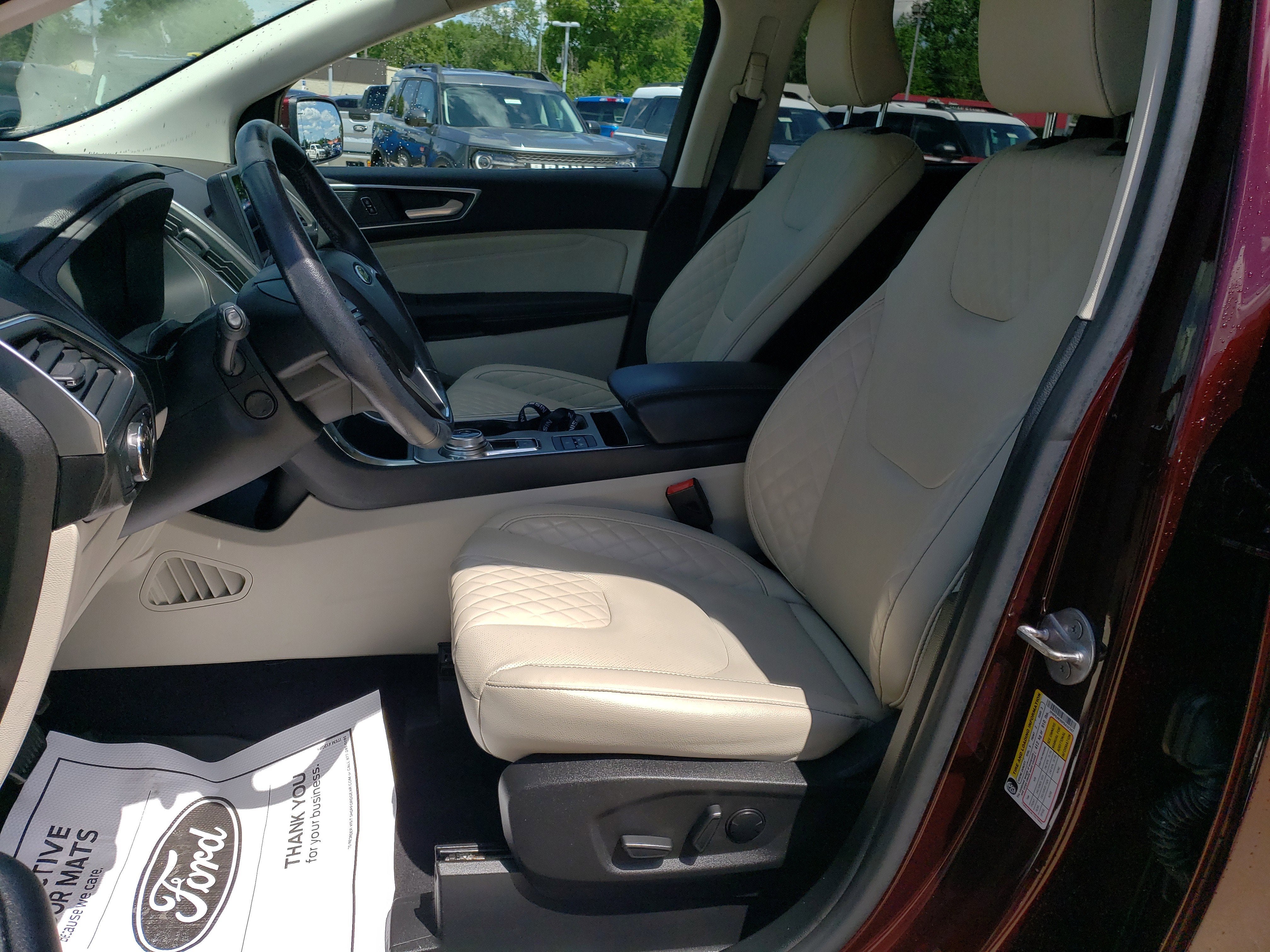 2023 Ford Edge Titanium