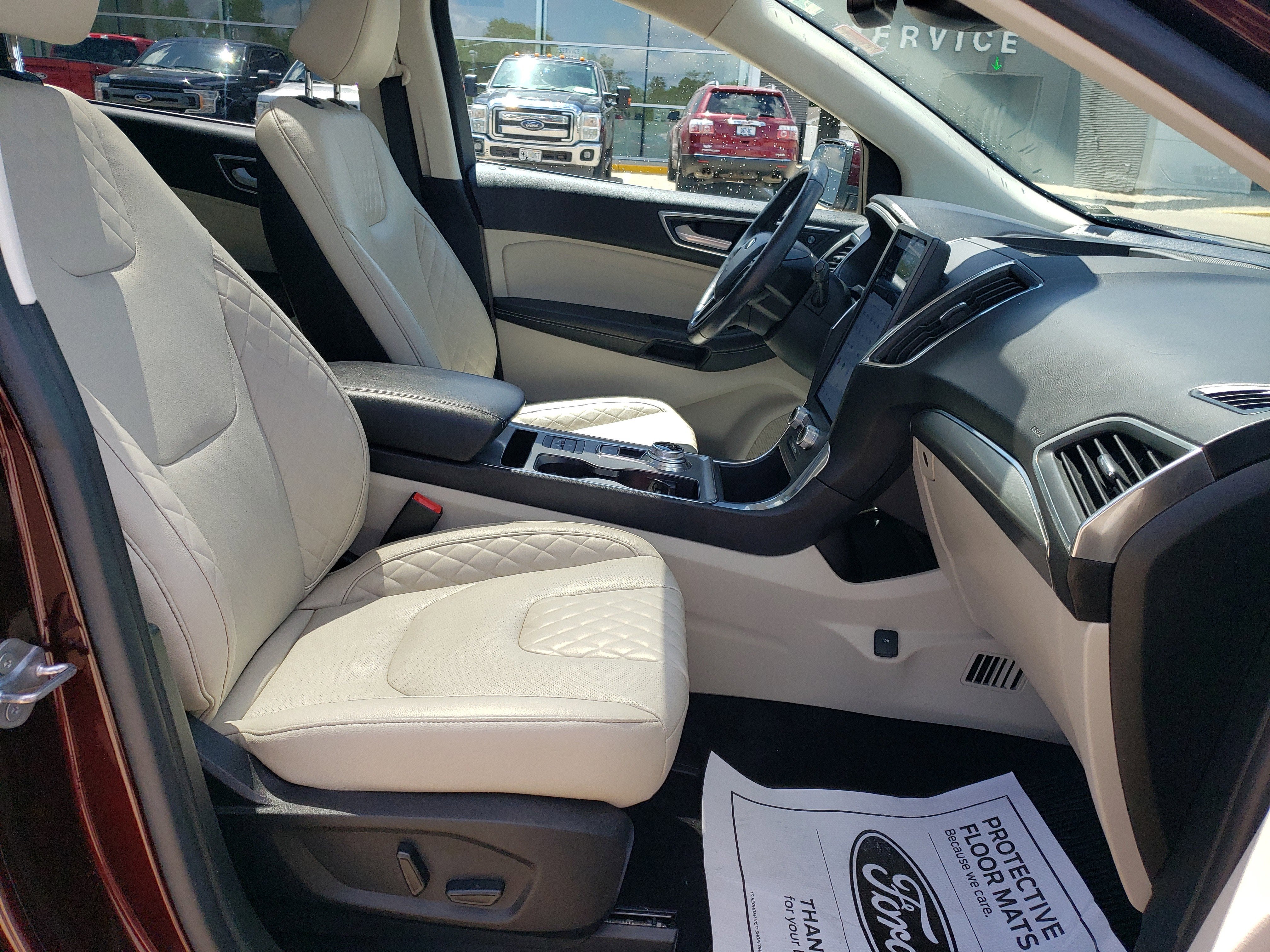 2023 Ford Edge Titanium