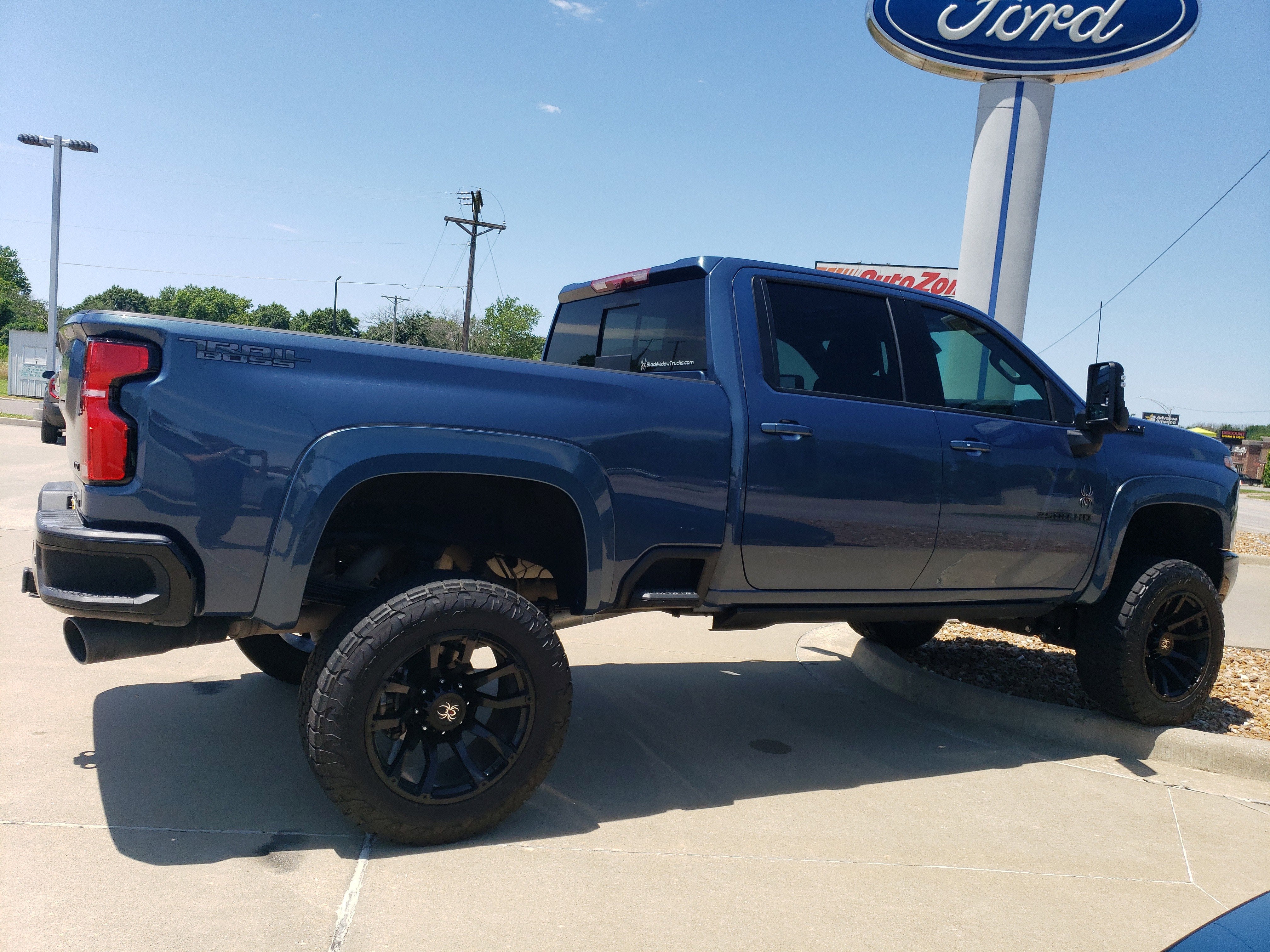 2025 Chevrolet Silverado 2500HD LTZ