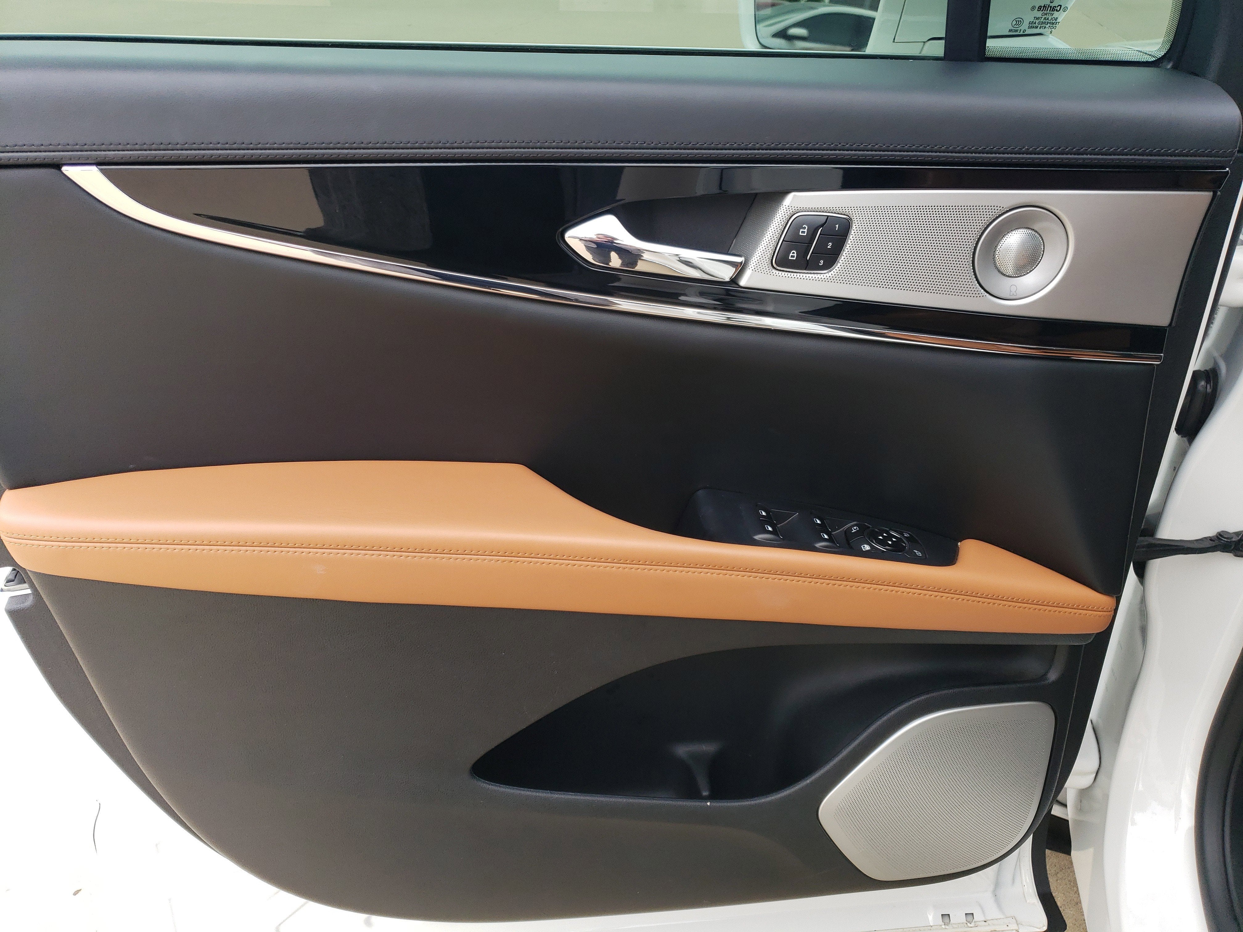 2023 Lincoln Nautilus Black Label
