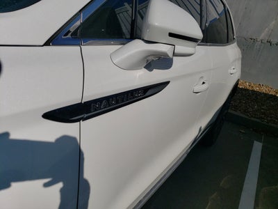 2023 Lincoln Nautilus Black Label