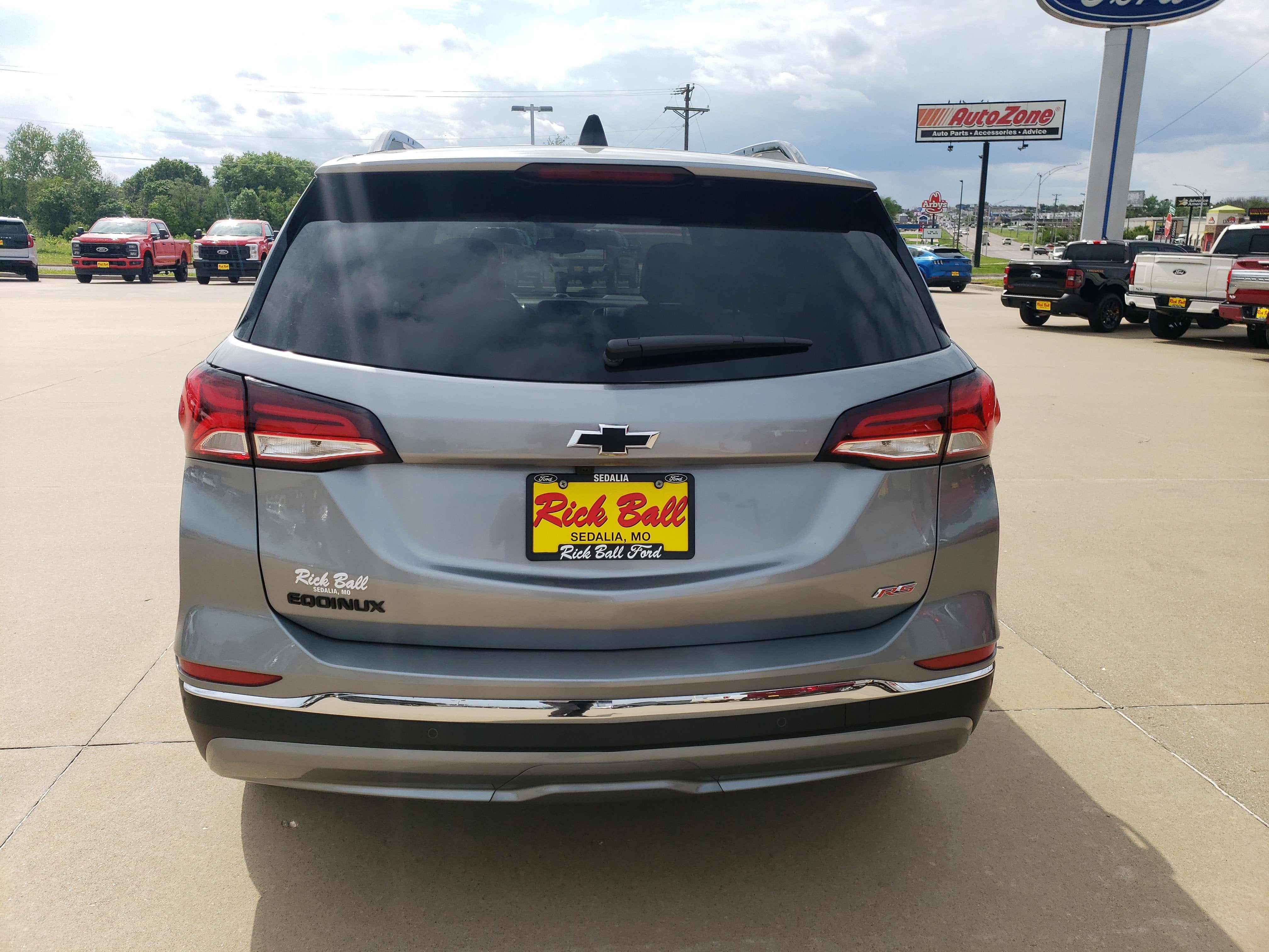 2023 Chevrolet Equinox RS