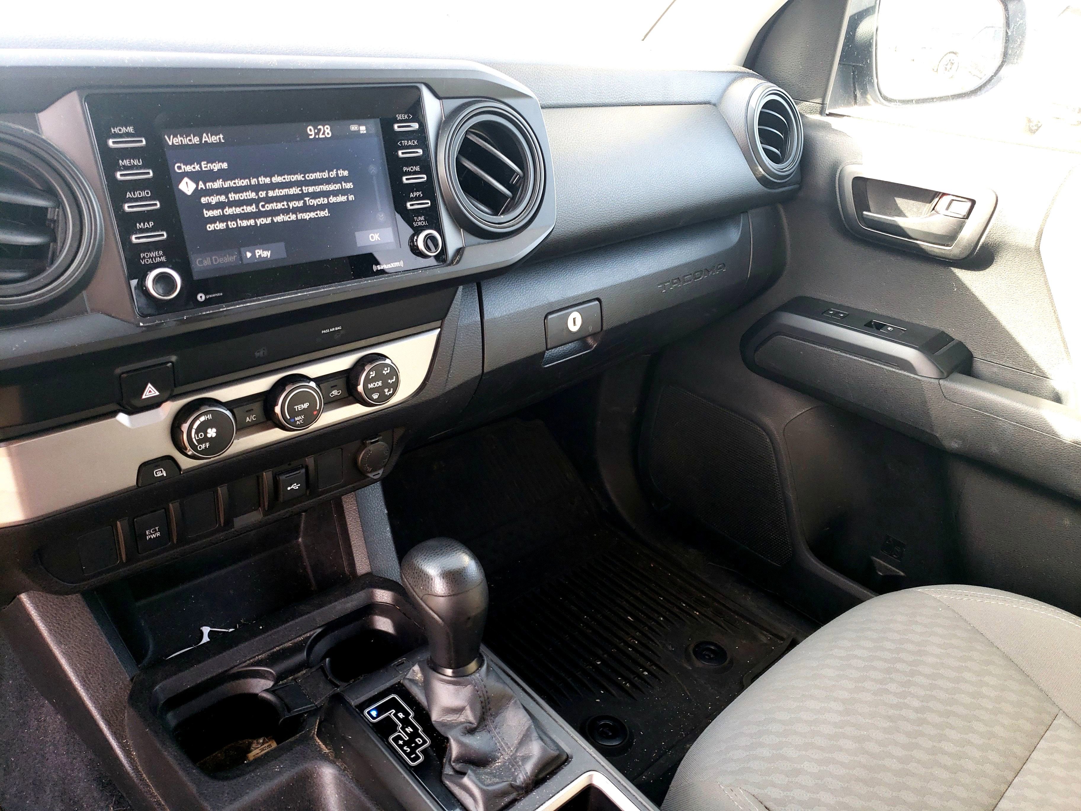 2022 Toyota Tacoma 2WD SR