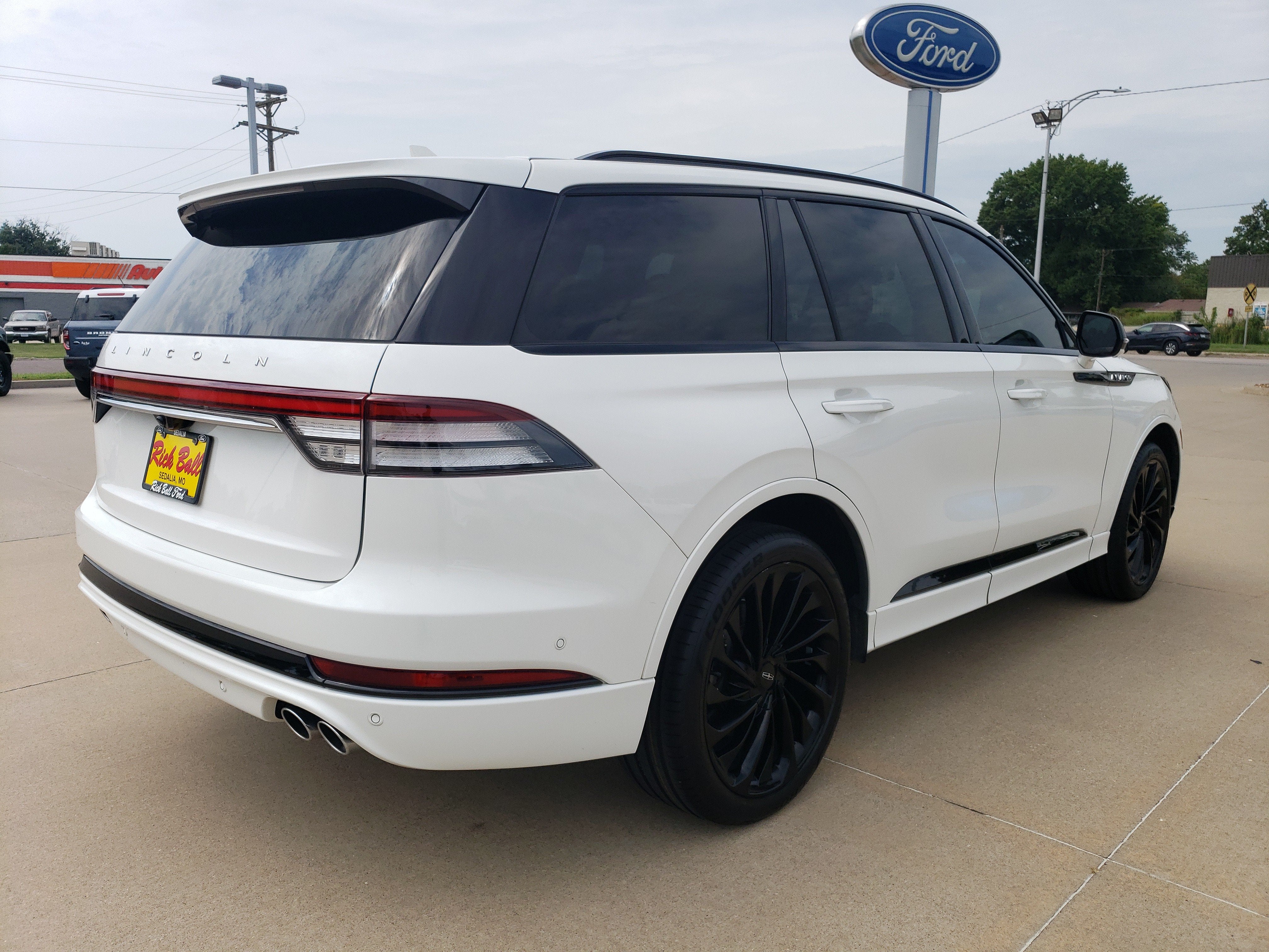 2023 Lincoln Aviator Reserve