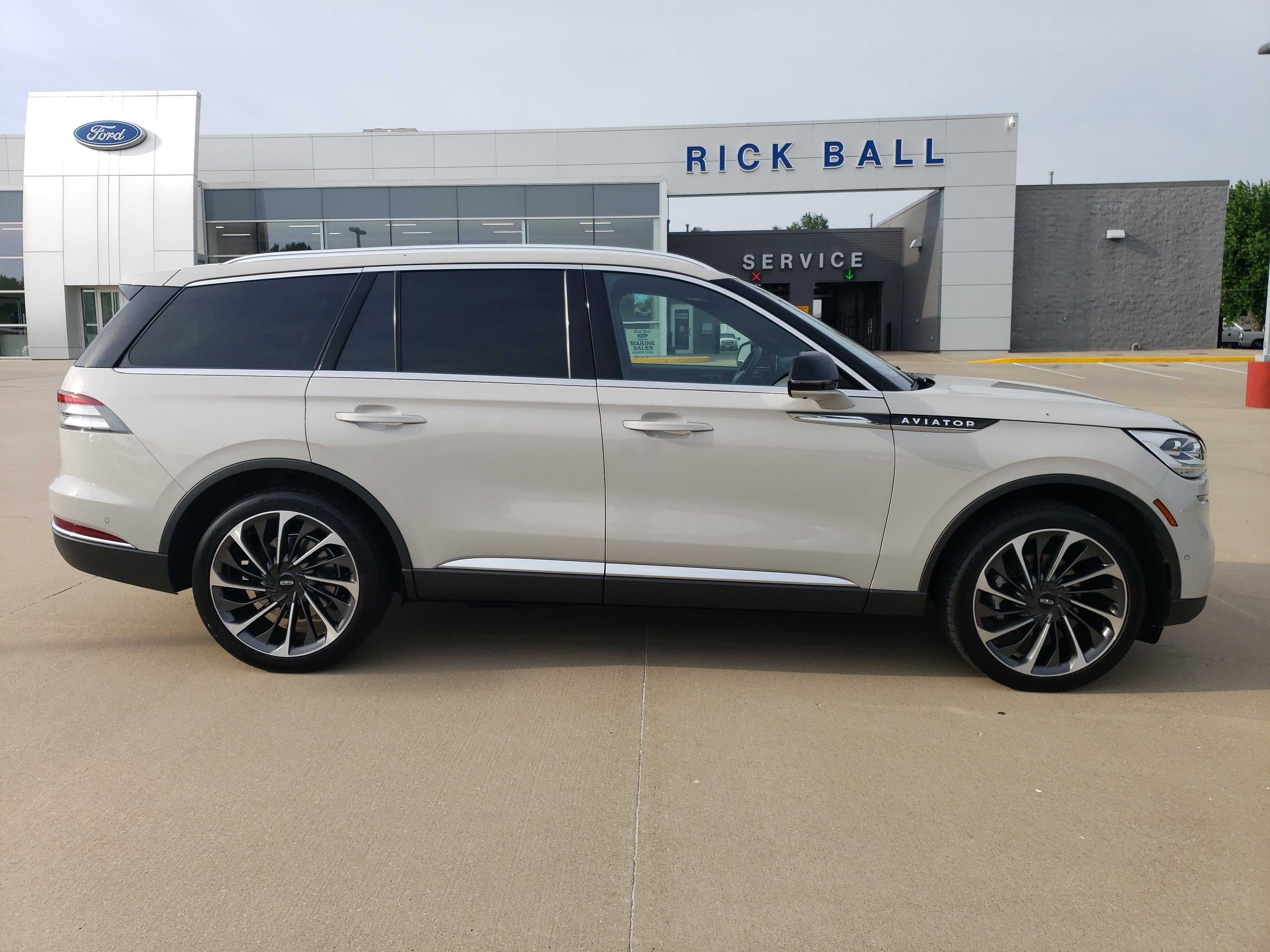 2022 Lincoln Aviator Reserve