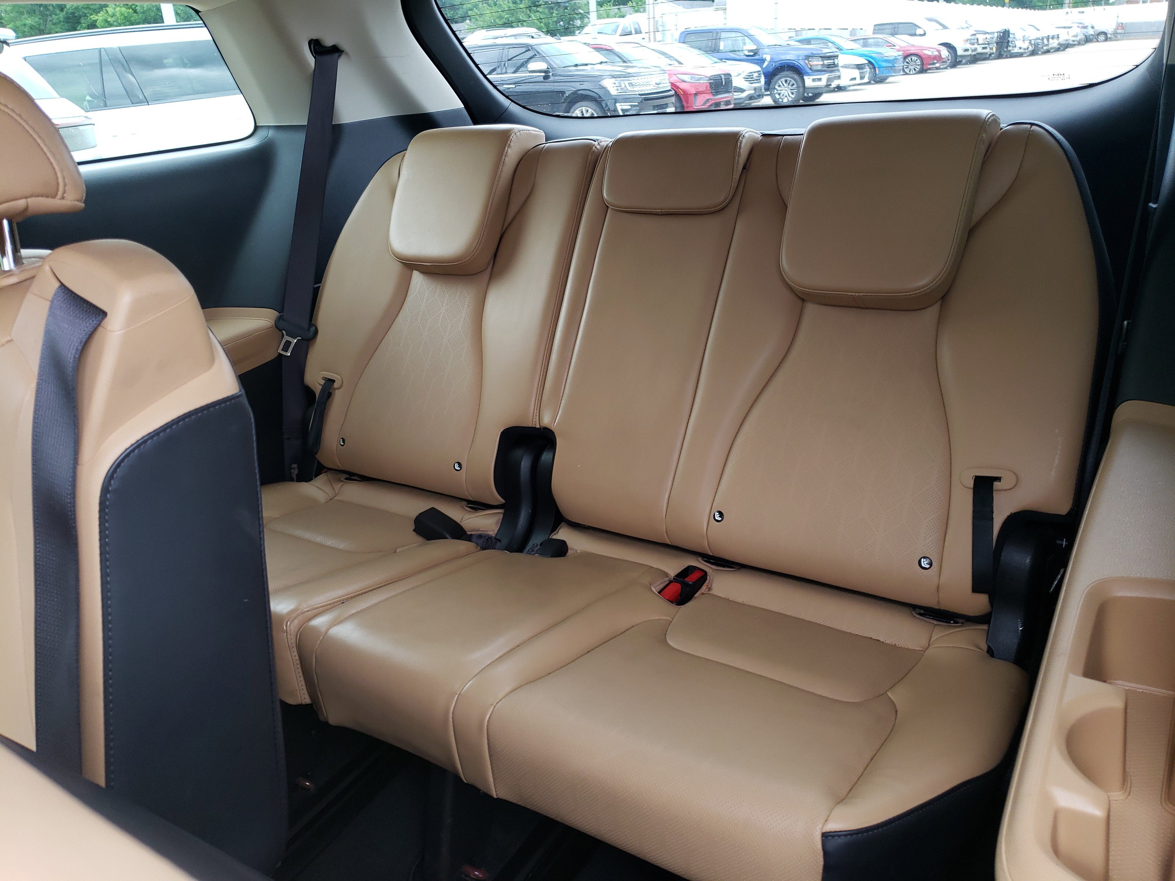 2023 Kia Carnival LX