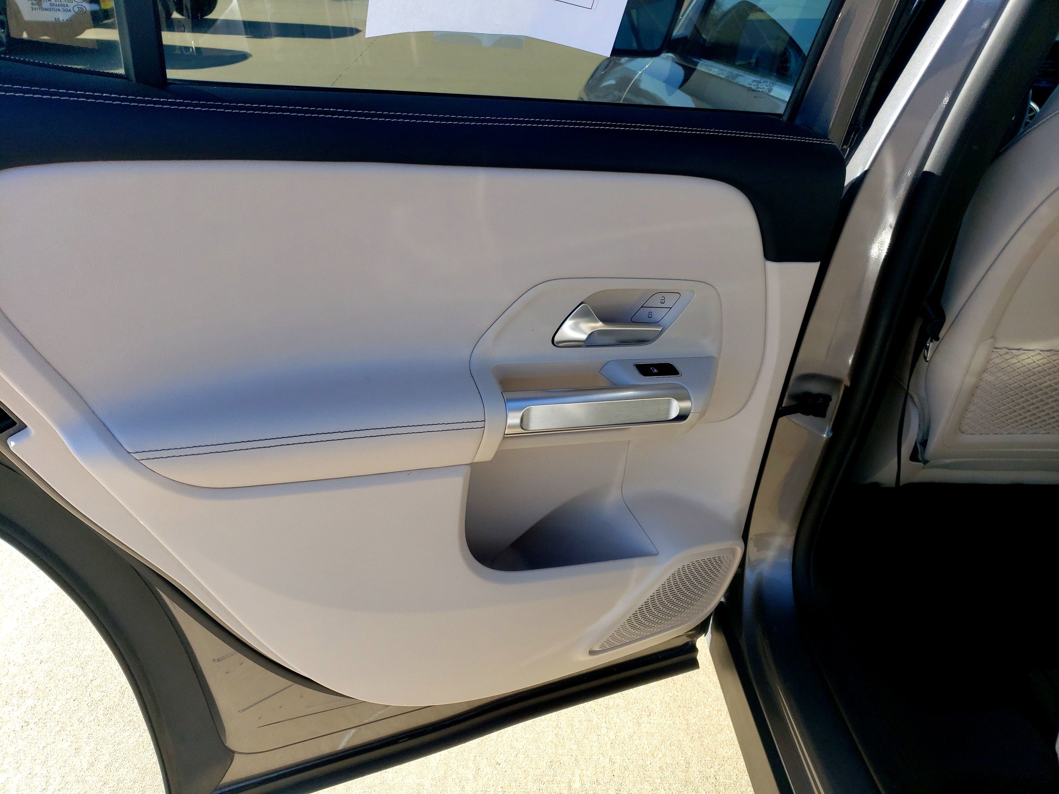 2022 Mercedes-Benz GLB GLB 250