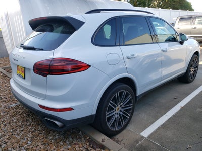 2018 Porsche Cayenne Base